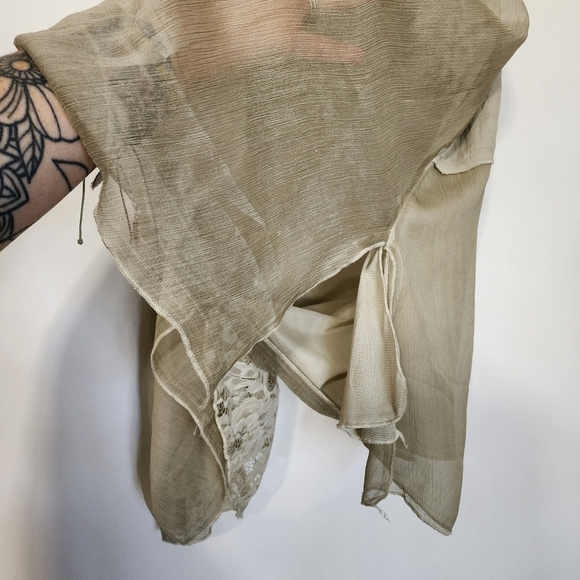 Vintage 90s pretty angel lace tan and creme shift dress - Picture 7 of 7